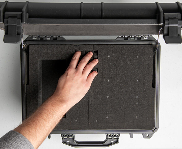 Hard Carrying Case - Adjusting foam insulation inside of case - Primus Cable