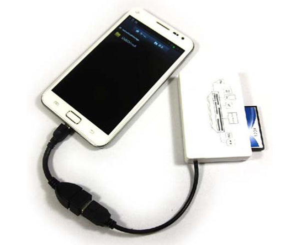 USB 2.0 Adapter Cable, Micro B Male/A-Male - In Use 