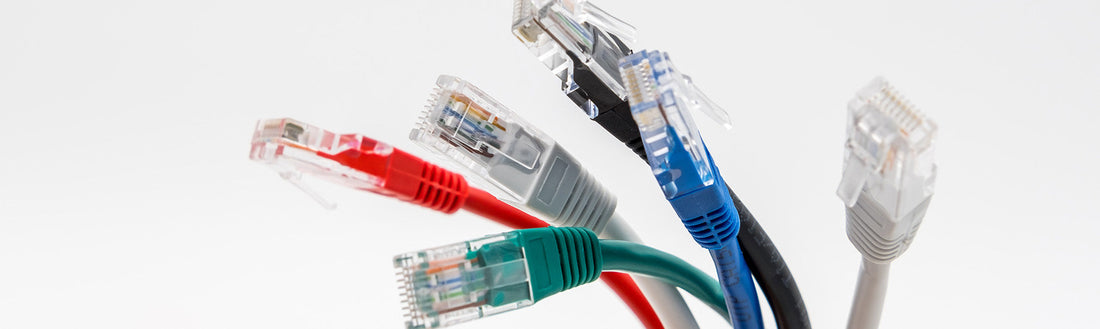 CAT5E vs CAT6 Cable – What is the Difference, and When to Use Them