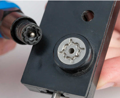 Star Key Can Wrench Kit  LB Pattern