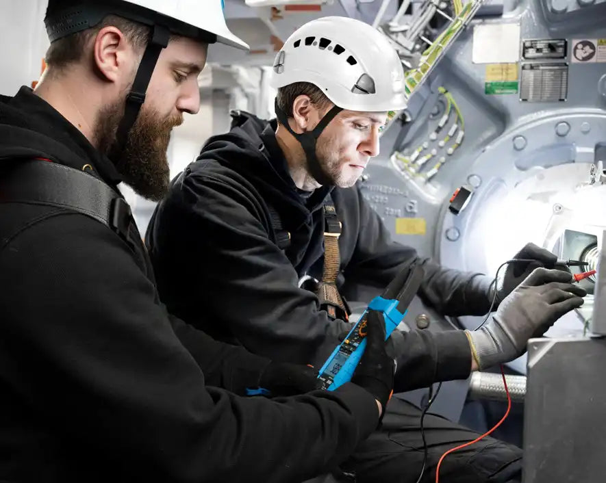 Solar+ Clamp Meter CAT III 1500 V | ACM-1500DC