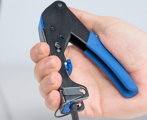 360° Compression Tool - RG59 and RG6 Connectors - Blue rubber grip - Primus Cable