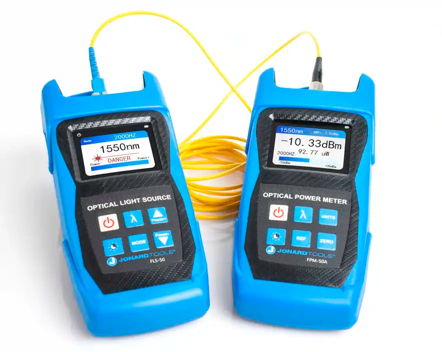 Fiber Optic Power Meter (-50 to +26 dBm) with FC/SC/LC Adapters | FPM-50A