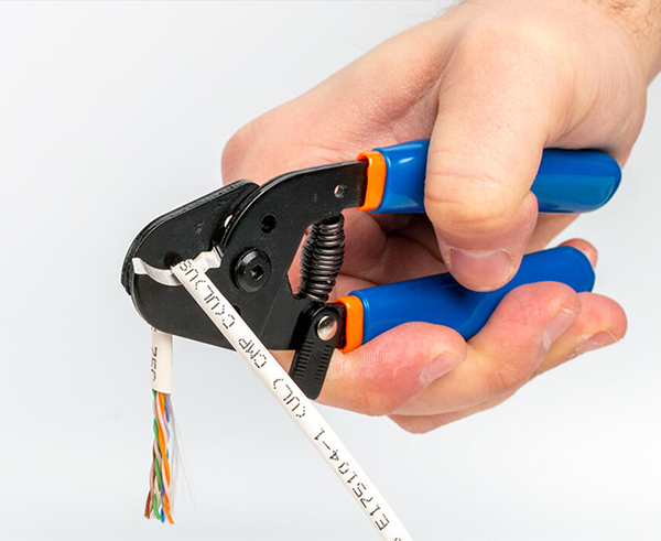Compact Cable Cutter - Primus Cable