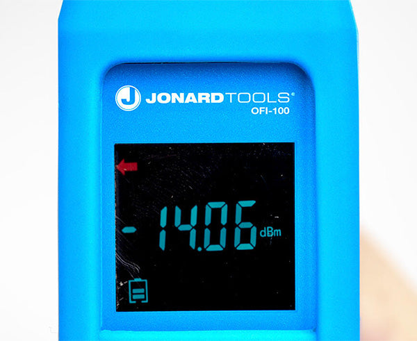 Advanced Optical Fiber Identifier w/ Power Meter & VFL - Monitor screen close up - Primus Cable