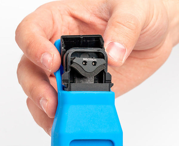 Advanced Optical Fiber Identifier w/ Power Meter & VFL - Close up of tool - Primus Cable