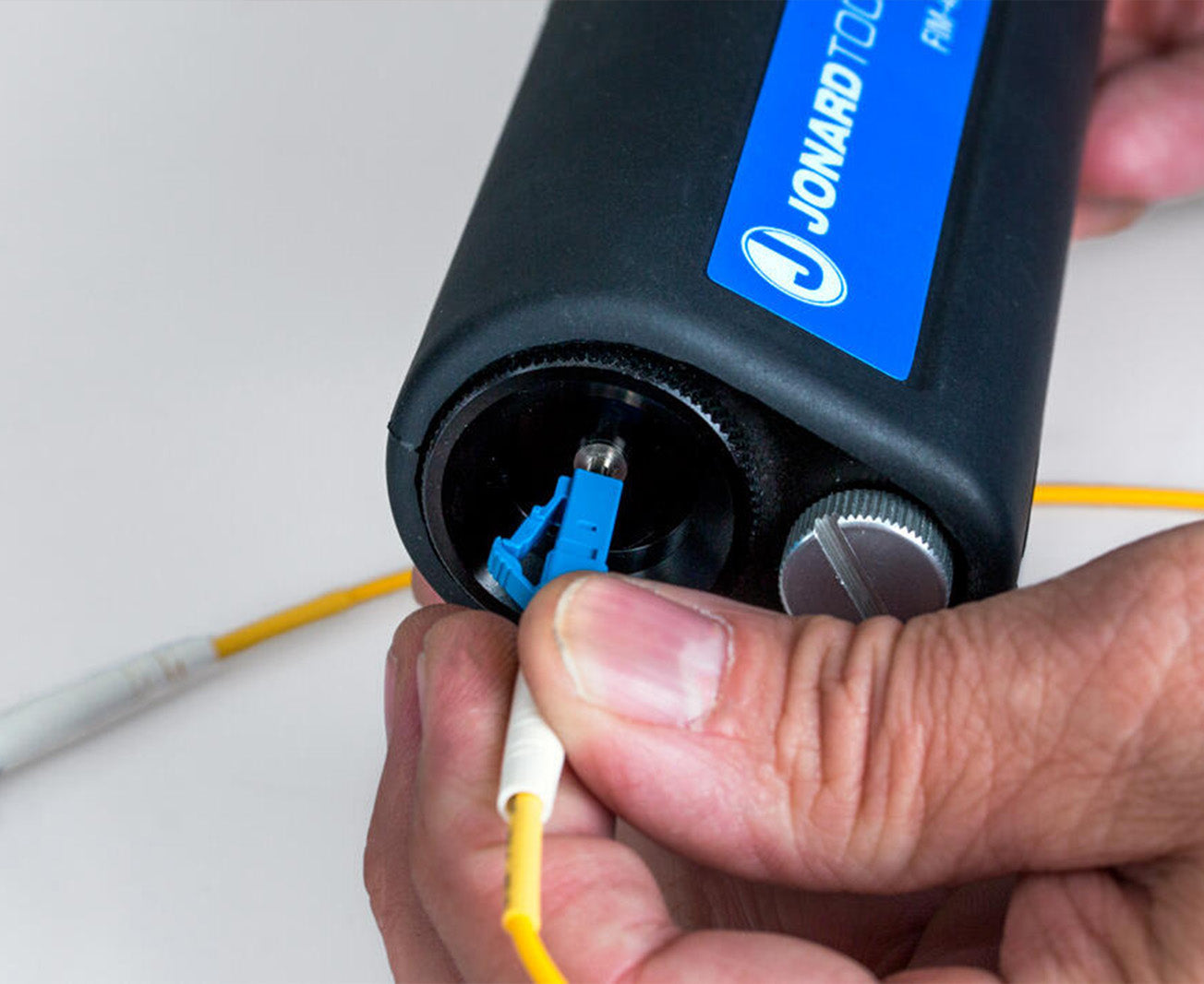 Fiber Optic Connector Cleaning and Inspection Kit (with 400x Microscope) | TK-189