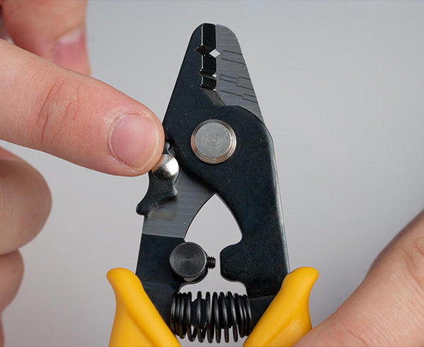 Fiber Stripper & Kevlar® Shears Kit, Molded Pouch | TK-350