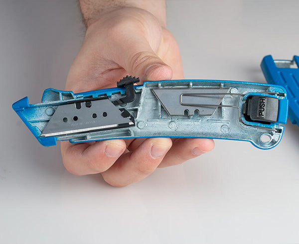 Heavy Duty Utility Knife - Interior of knife where blades are kept - Primus Cable