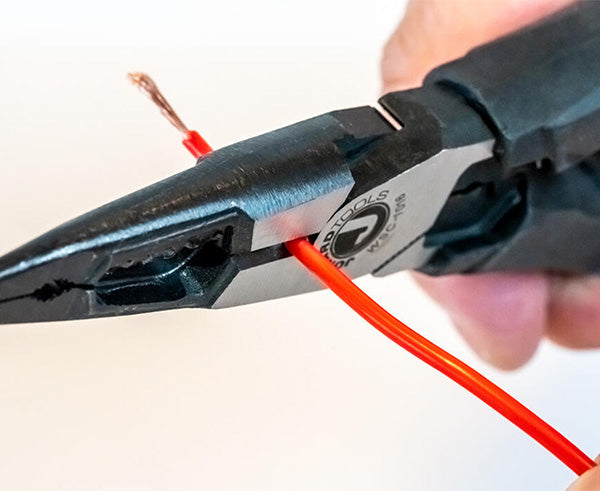 Heavy-Duty Wire Stripping Pliers, 10-16 AWG - Close up of wire compression - Primus Cable