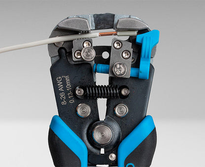 Wire Stripper & Crimper for 8 AWG-26 AWG - Detail of wire stripping - Primus Cable