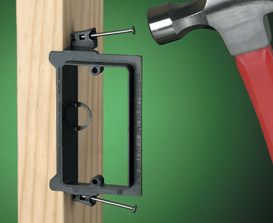 Nail-on Low Voltage Mounting Brackets, Black with Nails